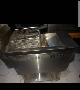 Peralatan Fried Chicken