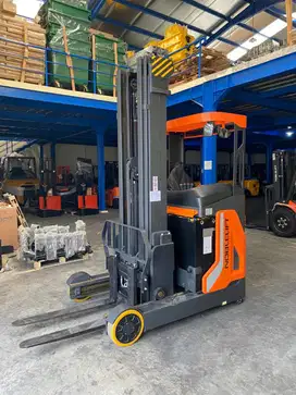 Harga Reachtruck Kapasitas 2 Ton Tinggi 6, 8, 10m Noblelift Juni 2025