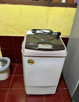 Mesin Cuci Portable
