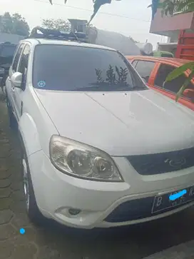 Ford Escape 2011 Bensin