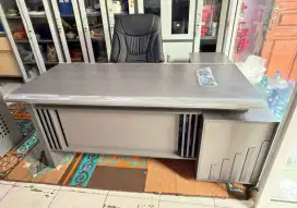 Meja Direktur Letter L ukuran 170