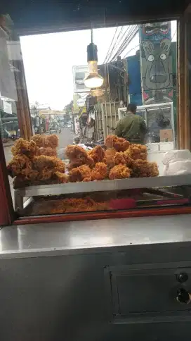 Lowongan kerja fried chicken