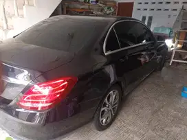 Mercedes-Benz C200 2016 Bensin