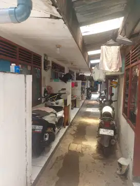 Pagarsih kos-kosan dan toko siap pakai dijual hitung tanah saja