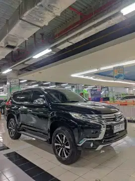 Pajero Dakar 4x4 matic 2018 | Surat baru