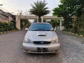 Kia carnival diesel AT