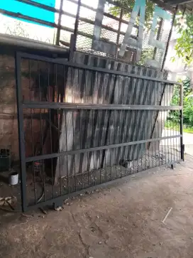 Pagar minimalis bekas