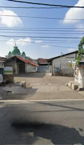 Gudang hitung tanah nol jalan raya