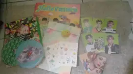 album nct hello future + hot sauce (lupa yang apa tapi yang ijo)