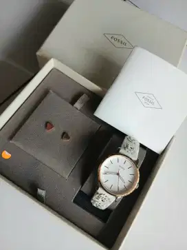 Jam tangan Fossil gift set neely es4383
