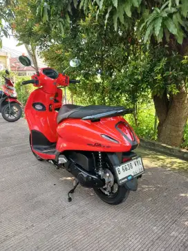 DP 500RB YAMAHA GRANDFILANO TAHUN 2023
