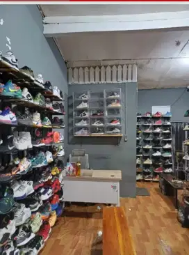 Dibutuhkan Segera Admin Online Shop & Offline