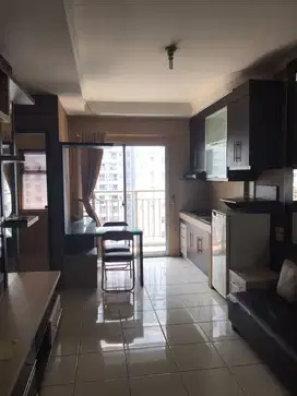 Disewakan Apartemen Mediterania Garden 2, 2BR Furnished Luas 42m2