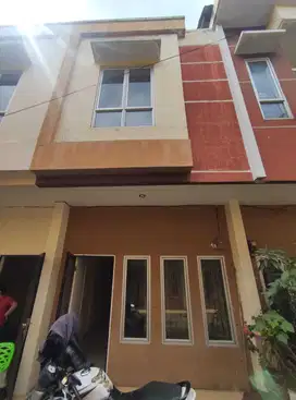 Rumah Baru Murah di Katamso 2 tingkat Titi kuning Royal Sado