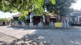 JUAL RUMAH HOOK  HITUNG TANAH  DEKAY UMY PUSAT