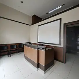 SIAP PAKAI  ! Di Sewakan Ruko The Spring, Gading serpong