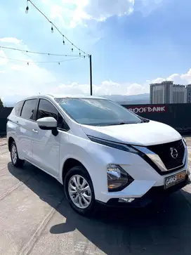 nissan livina EL MT