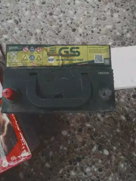 Baterai mobil Rush gs  bawaan yg lama jual ,Uda ganti baru nego