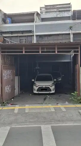 Dijual Ruko letak Strategis