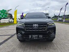 Toyota Fortuner GR 2.8 at 2022