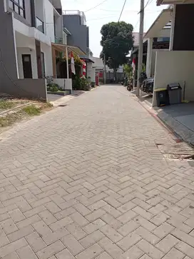 Tanah Kavling di Cipedak Jagakarsa Dalam Cluster Onegate Sistem Murah