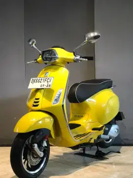 DP 12,2 JT/ BUNGA MENURUN  2%/ PIAGGIO VESPA SPRINT IGET TAHUN 2023