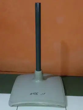 Kaki Kipas Angin