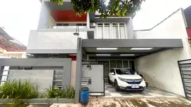 Rumah luas desain mewah modern area Nogotirto Dekat kota