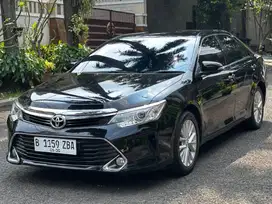Toyota Camry 2.5 V AT 2018 Hitam
