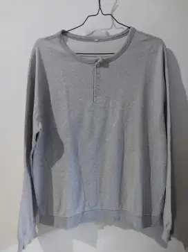 Sweater Preloved