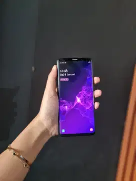 Samsung Galaxy S9+ 6/64 Hitam Sein