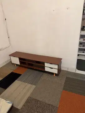 Rak TV Lemari Kulkas Akuarium dan Rak