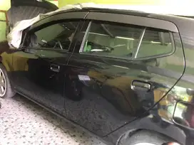 Mobil agya metic