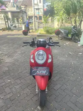 Scoopy Stylist 2022 Pajak Panjang