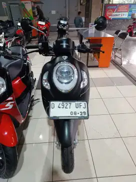 ALL NEW SCOOPY PRESTIGE 2024 - SRI SANJAYA MOTOR