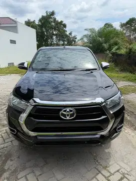 2023 Toyota Hilux 2.4 G Double Cabin 4x4 MT