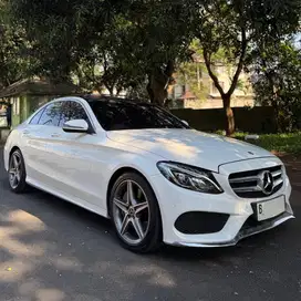(CASH) Mercedes Benz C300 W205 AMG 2017