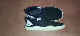 Sepatu Unisex Anak Nike Slip On Size 27