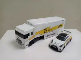 Hotwheels team transport LWBK trailer+gtr R35 loose bandung