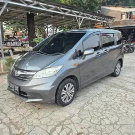 Honda Freed 2012 Bensin