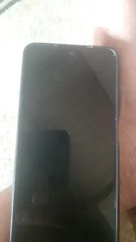 Di jual hp redmi 10s ram 6/64 hp retak dikit lcd tapi sentuhan norma
