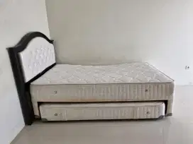 Springbed sorong atas dan bawah