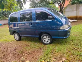 diJual mobil siap pakai