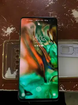 SAMSUNG S10 PLUS