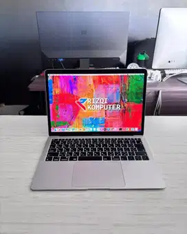 Macbook Air i5 2019 Intel Core i5-8210Y Ram 8GB SSD 256GB Siap Pakai