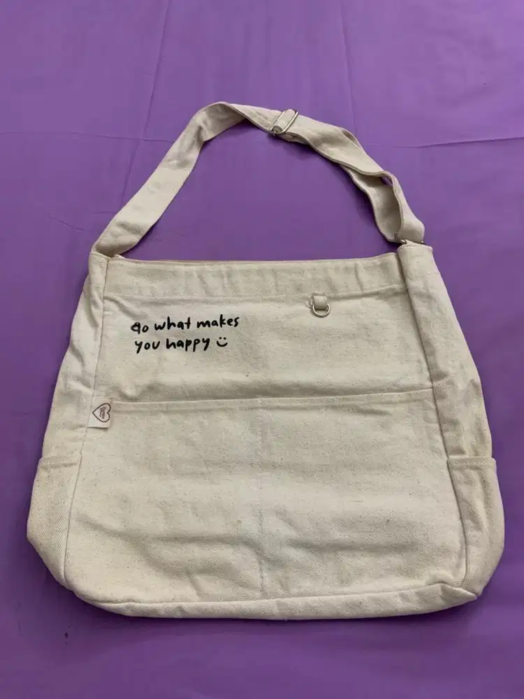 Tas Totebag Kanvas