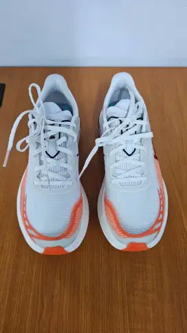 Jual Sepatu Running Hoka Cielo X1 2.0