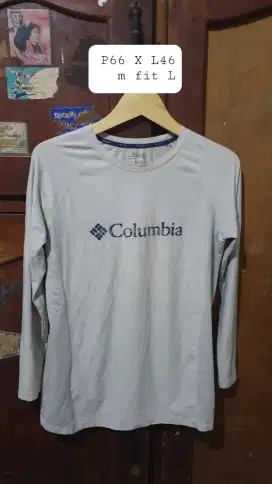 Kaos olahraga columbia thrif