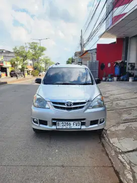 AVANZA G 1.3 MT 2009