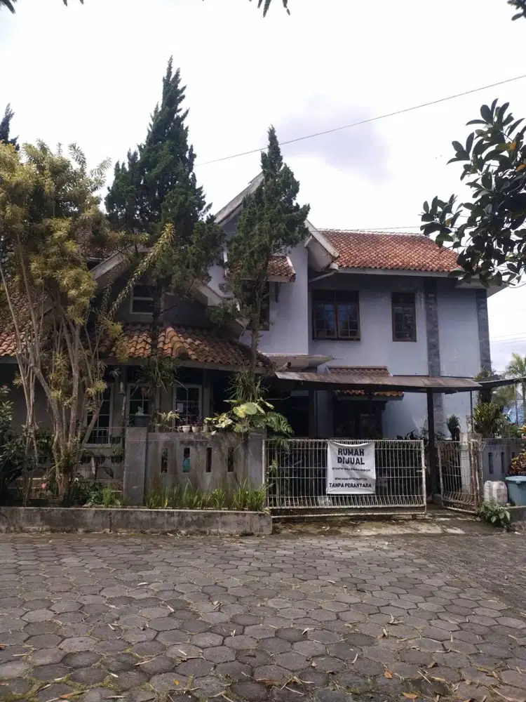 Bangunan  Rumah kos dan Paviliun Dekat UII Jakal Km 13 di Perumahan